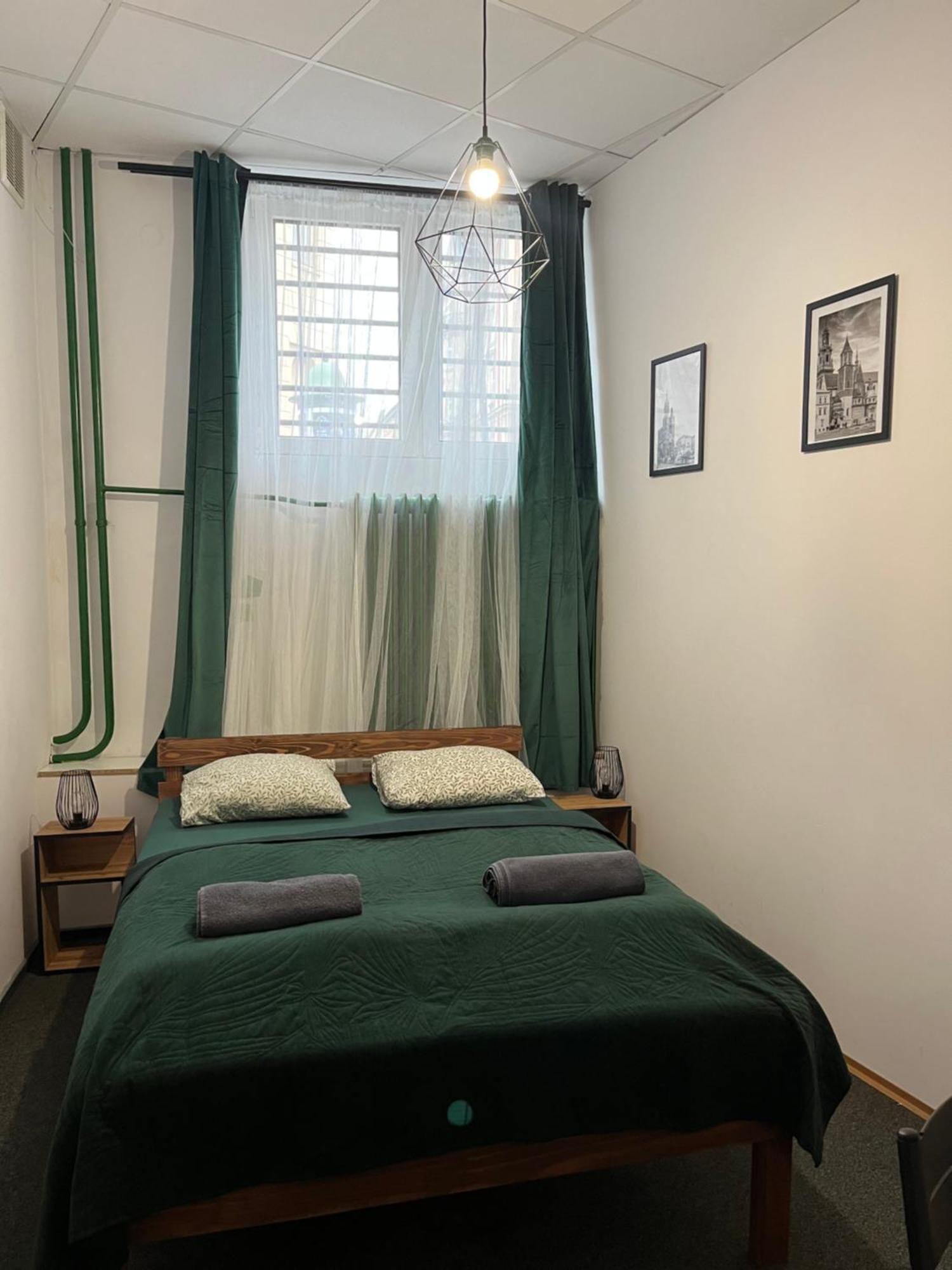 Tomtom Hostel *